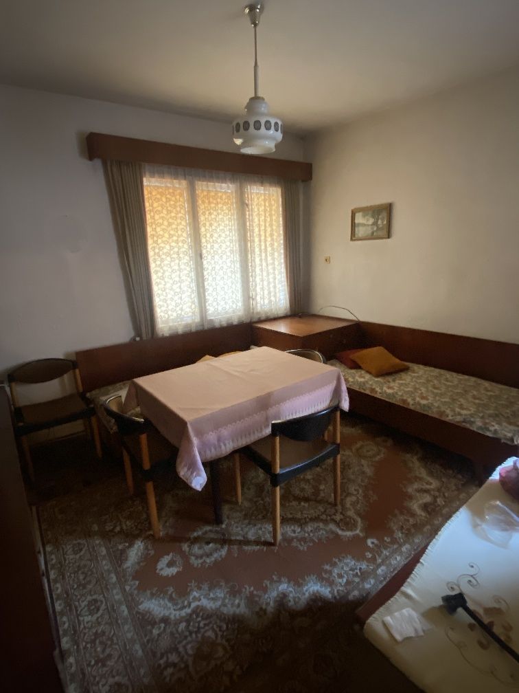 Дава се под наем Етаж от къща в Асеновград - 96 кв.м за 357 € - Снимка #5
