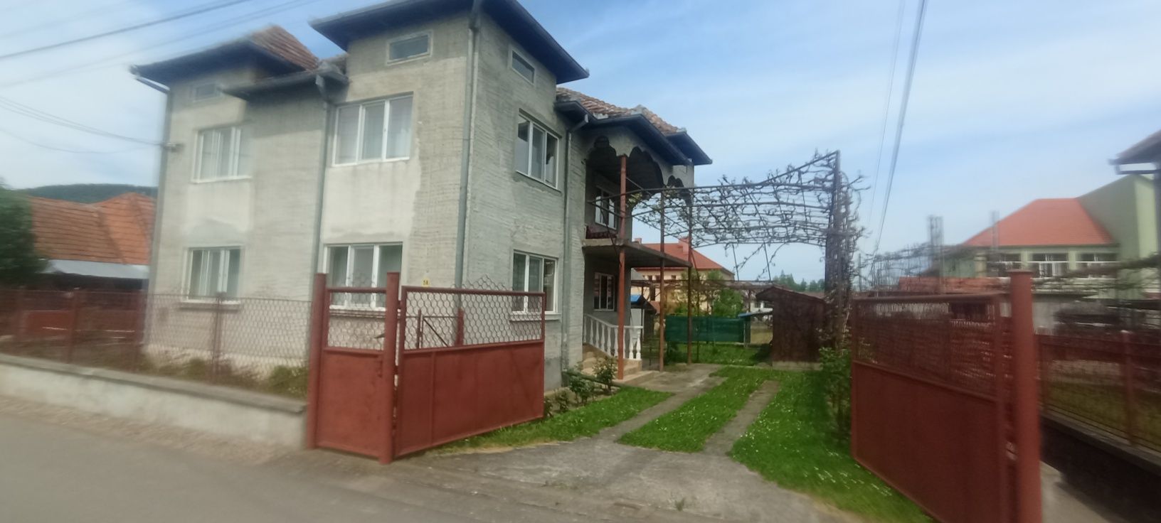 De vânzare casă în Șuncuiuș