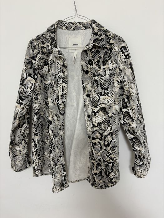 Jacheta denim snake print