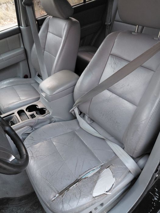 Kia Sorento 2.5 140кс