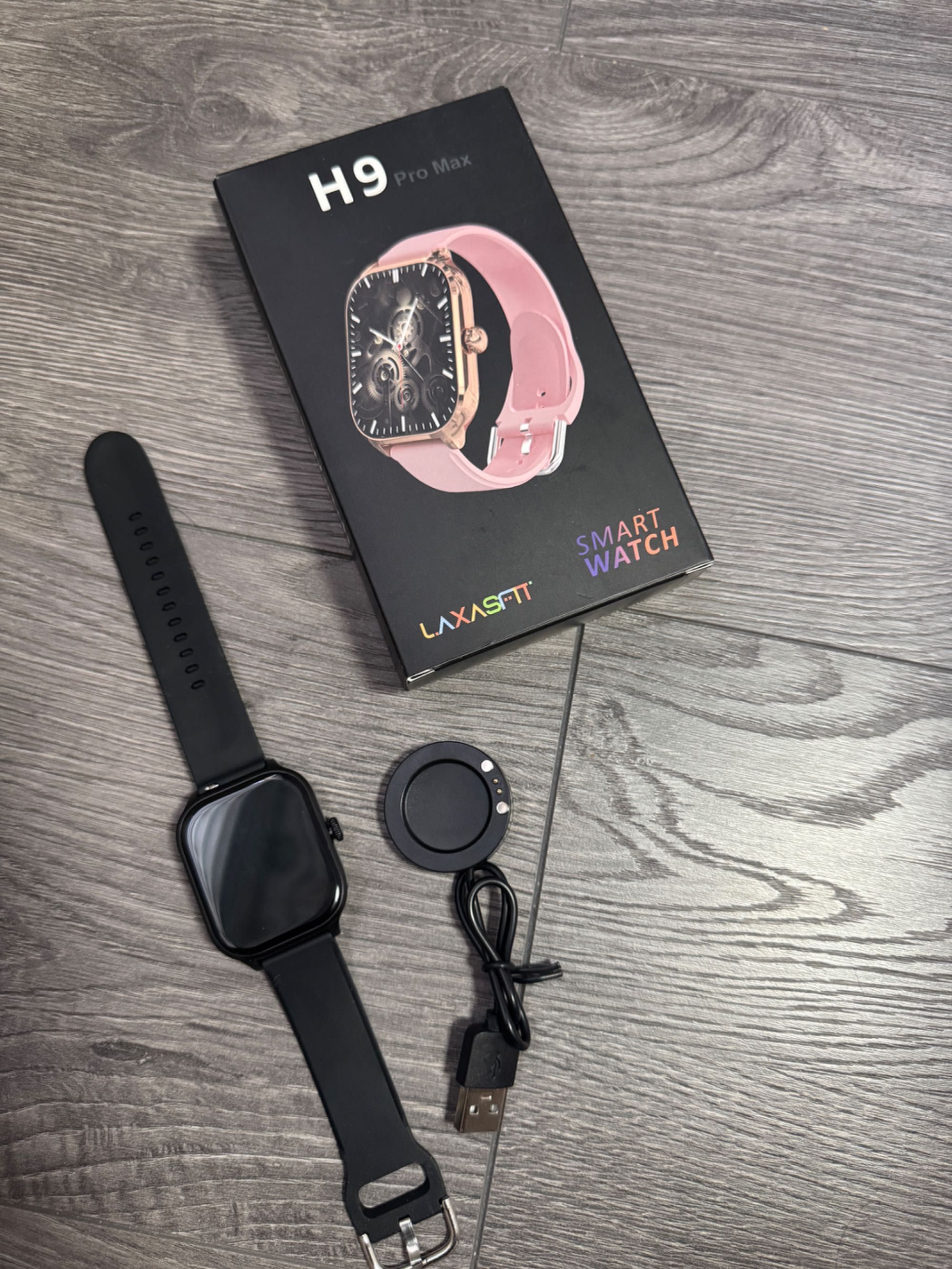Стилен Smart часовник