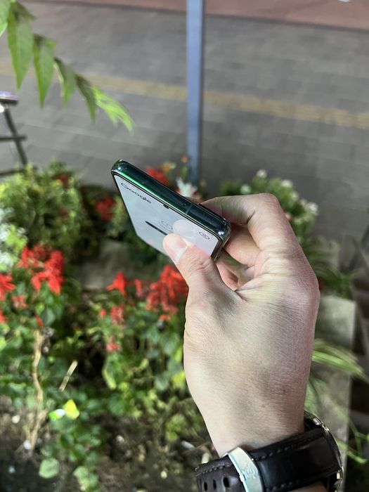 Samsung S22 256GB green