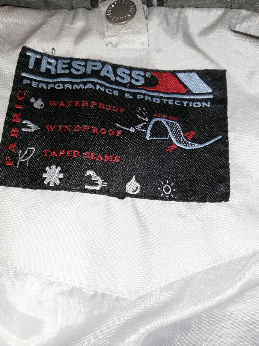 Оригинално яке Trespass