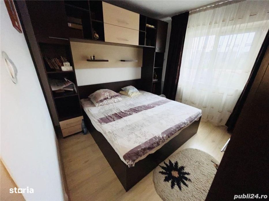 Zona Elena Doamna,apartament 3 camere de vanzare