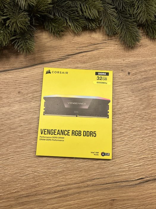 32 GB (2x16) DDR5 corsair vengeance RGB 6000 Mhz