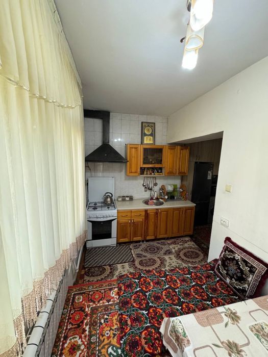 сергели қўйлик массив 1 .3 хона.метро матонат чистый ремонт 2 ой этаж