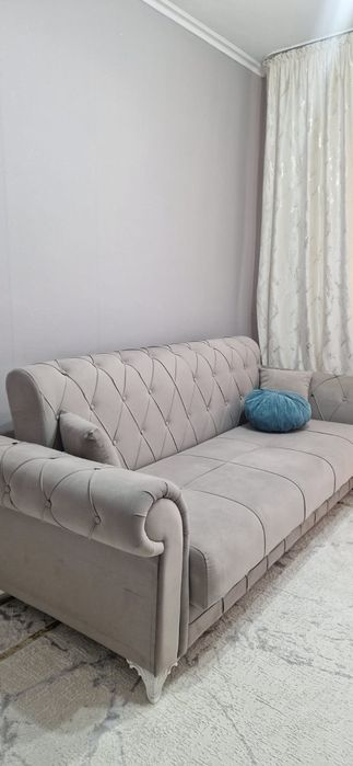 Диван для гостиницы