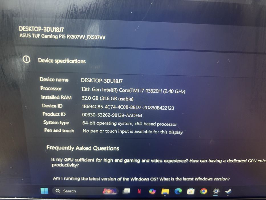 Laptop gaming ca nou! Model rar