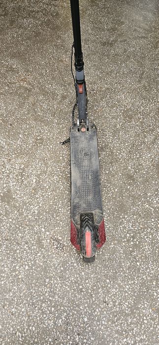 Trotineta electrica 25 km/h