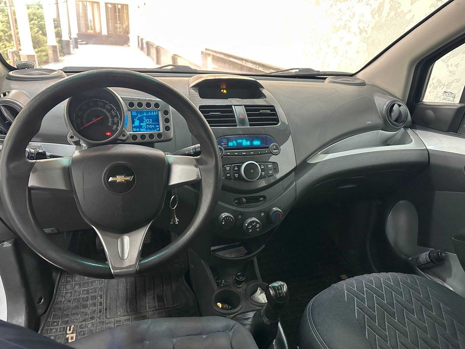 Spark 3 pozitsiya SOTILADI