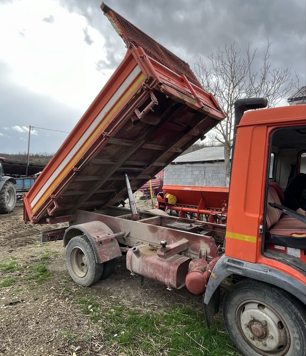 Bena camioneta basculabila