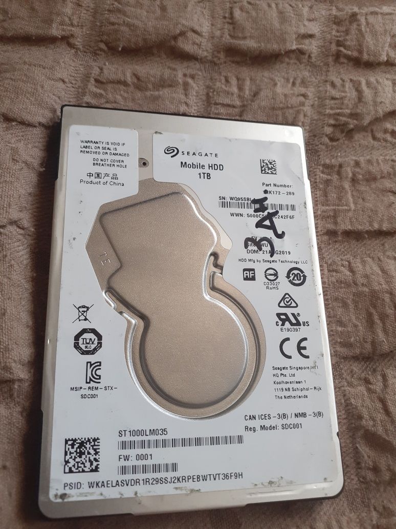 Продам новый жёсткий диск seagate терабайт