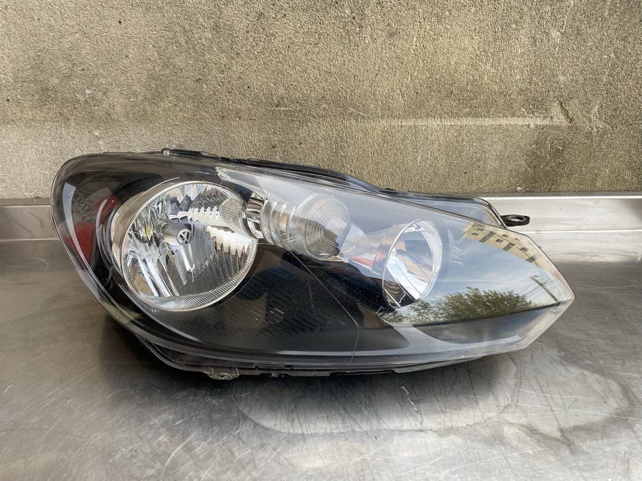 Far dreapta Vw Golf 6