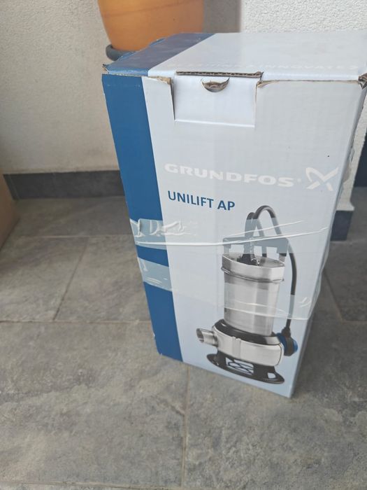 GRUNDFOS Pompă submersibilă UNILIFT AP35B.50.06.1V 220V
Pompă submersi