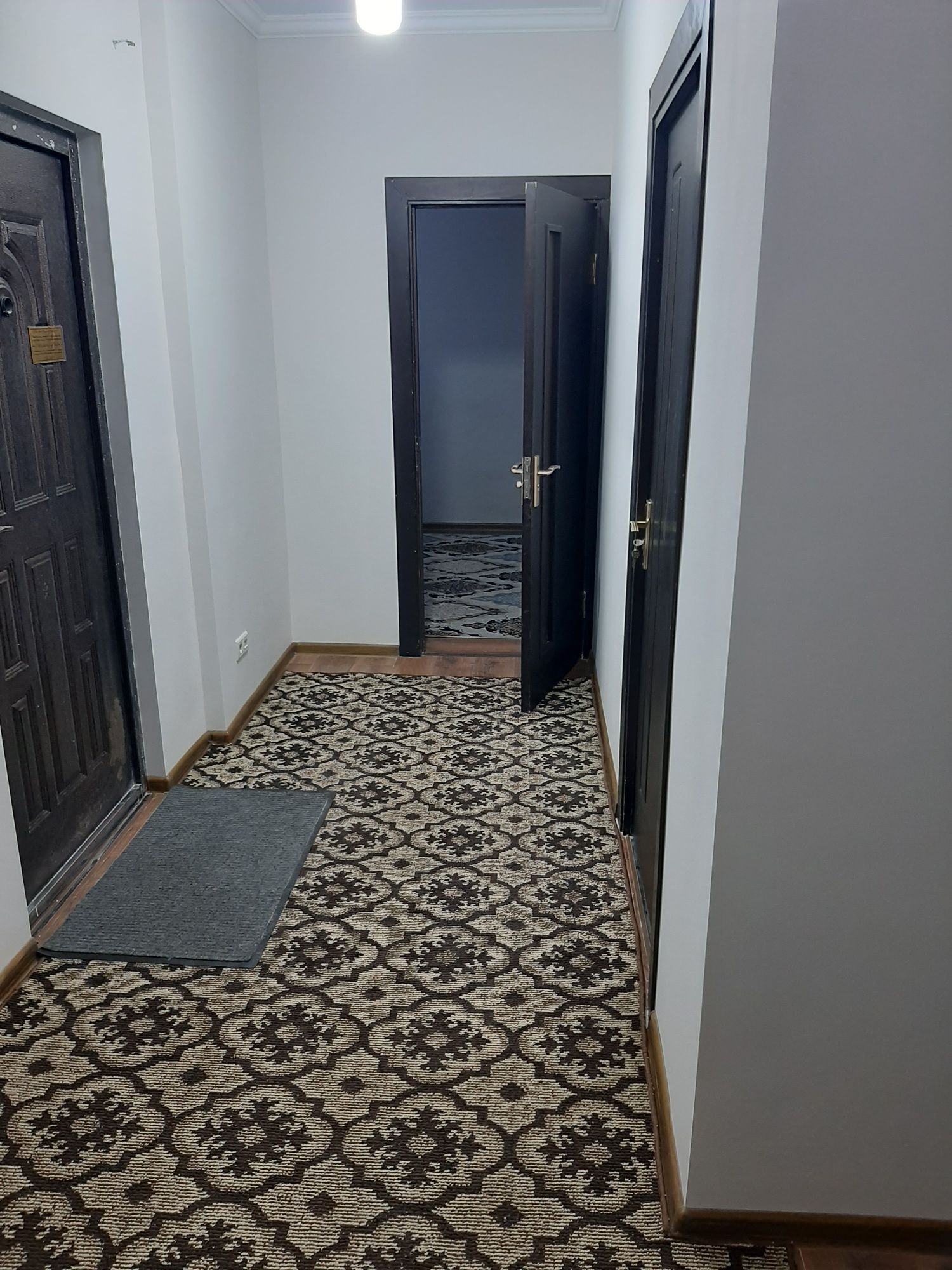 Сдам квартиру свое 2/3/7 чоштепа метро 1 бекат