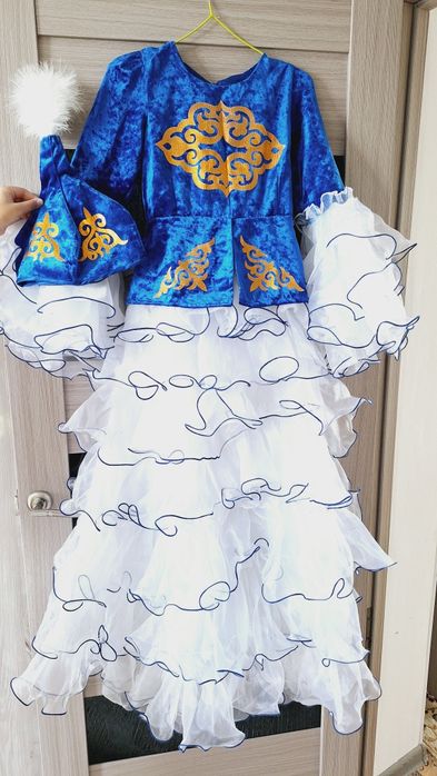 Продам национальный платье