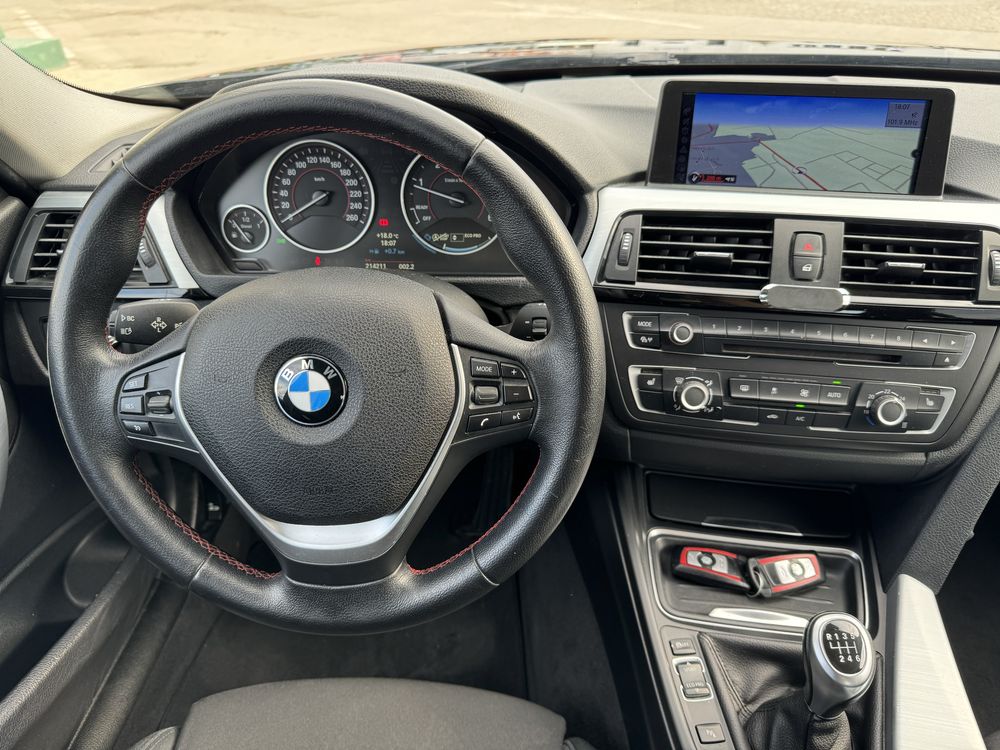 Bmw 320 D Bi-Xenon Navi Sport-Line