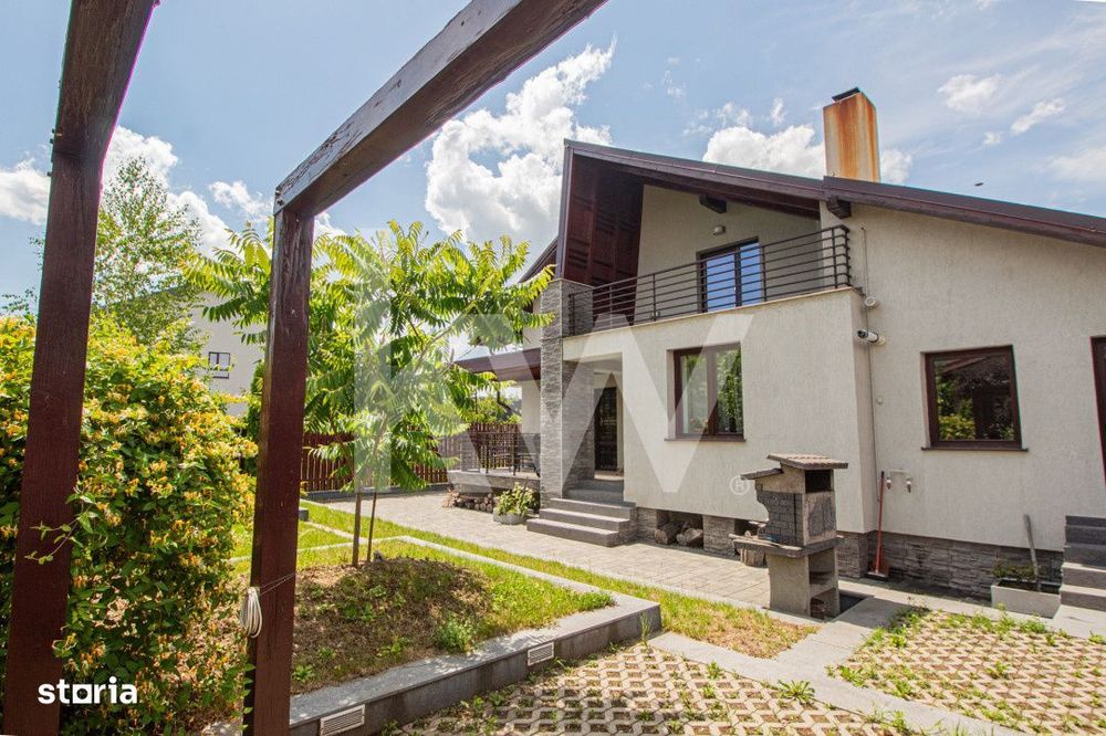 Vanzare/schimb cu teren Vila  ultrafinisata 350mp utili