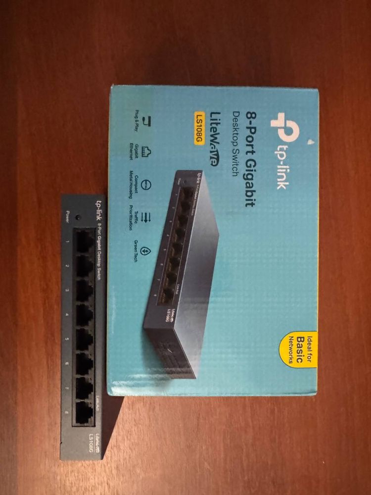 Коммутатор TP-LINK TL-SG108