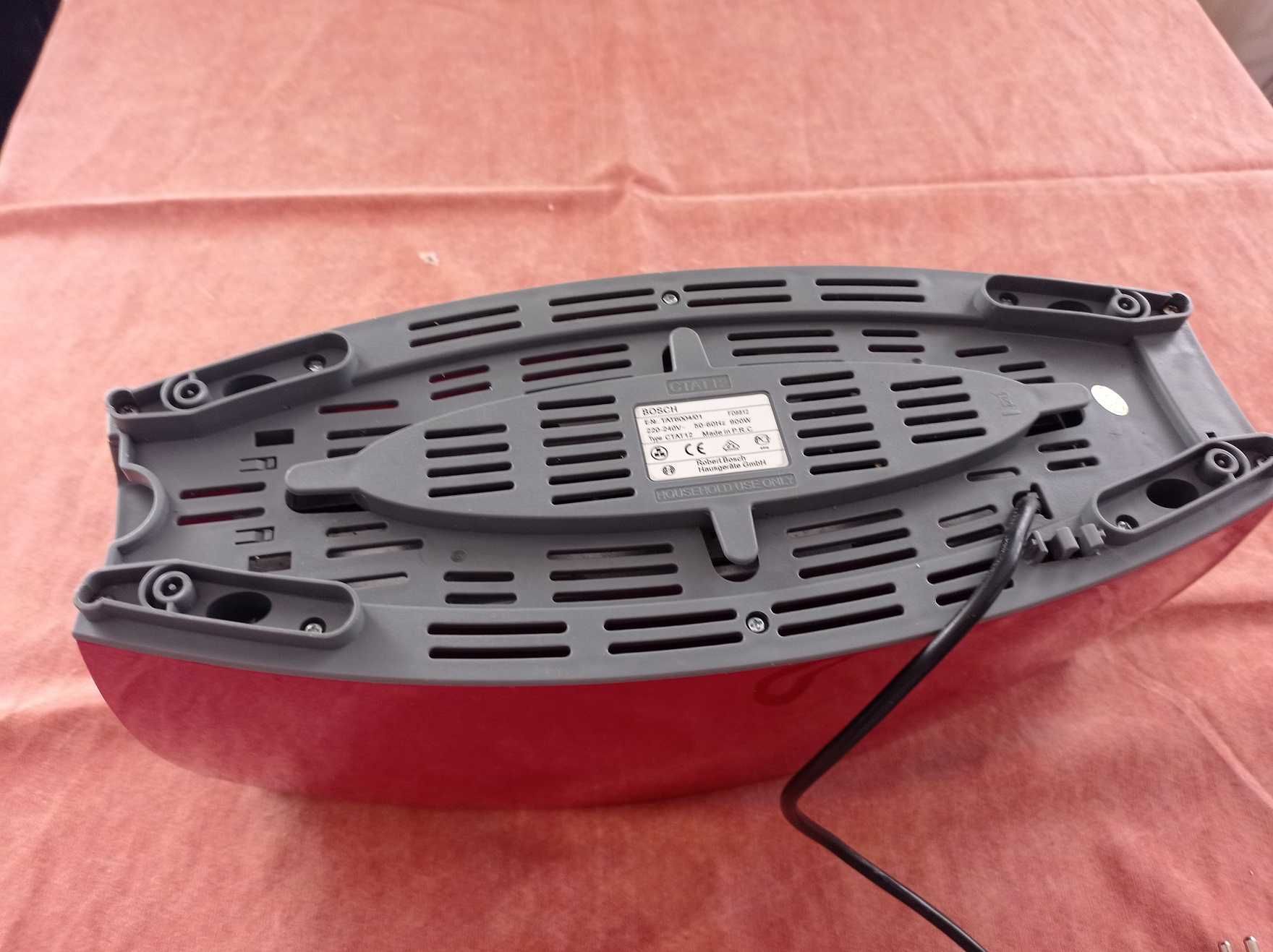Дизайнерски Червен ТОСТЕР Bosch Red TAT-6004/01