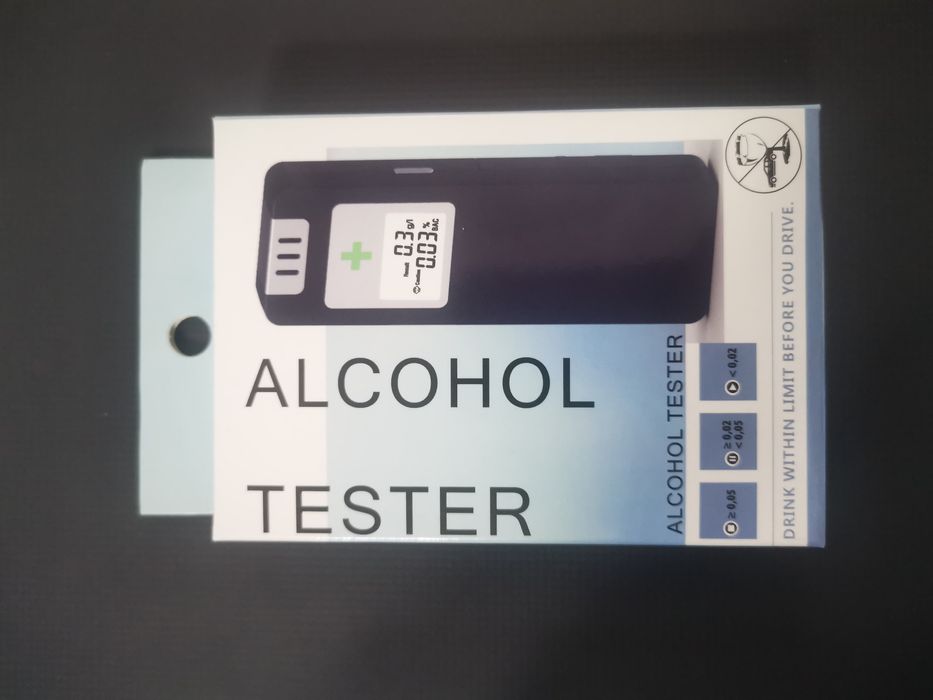 Alcool Test Digital Negru cu Display LCD Iluminat Alb Alcooltester