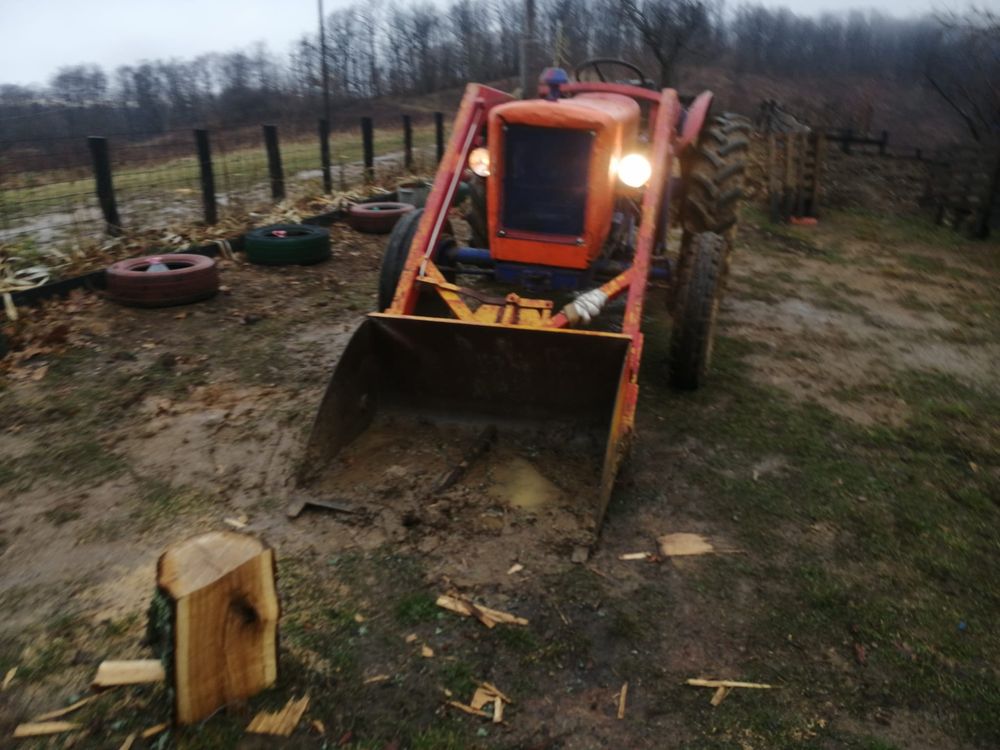 De vanzare Tractor Carraro