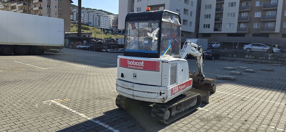 Miniexcavator Bobcat 328