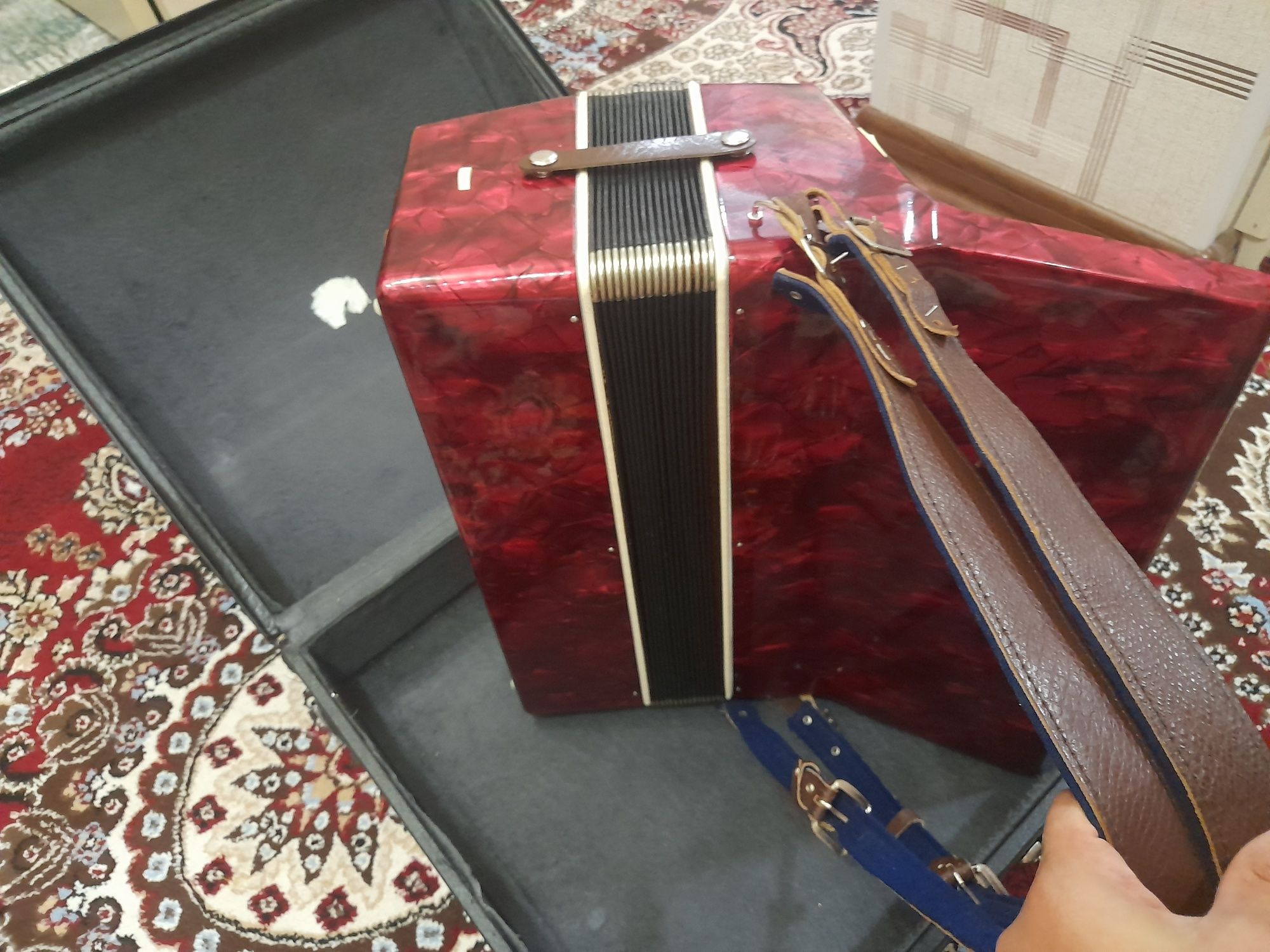 Akardion sotiladi holati zo'r aybi yo'q kelib tekshirib olasiz