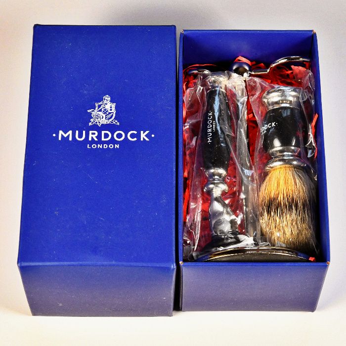 Чисто НОВ комплект за бръснене Murdock (Made in England)