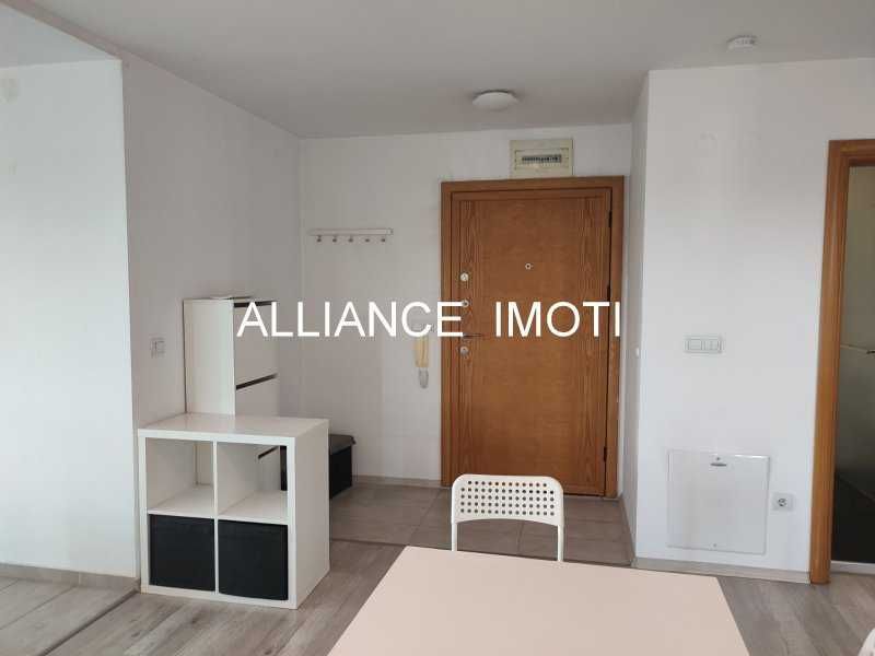 Продава се Двустаен апартамент в София, Зона Б-18 - 75 кв.м за 2567 €/кв.м - Снимка #19