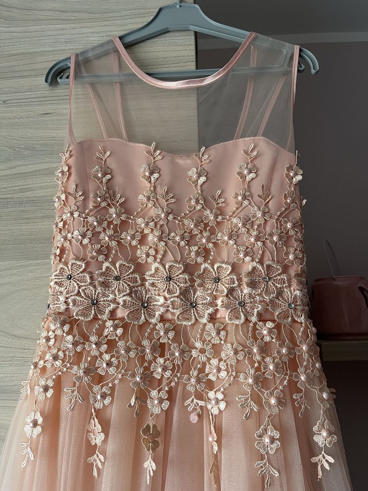 Rochie cu tulle pentru copii