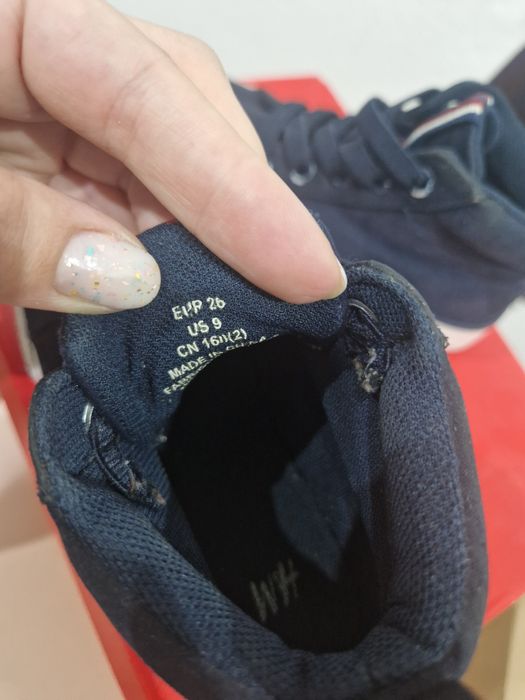 Tenisi H&M  marime 26