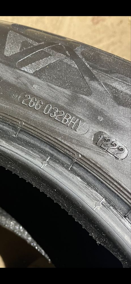 Set 4 anvelope vara Continental 215/65 R16 H DOT 1222