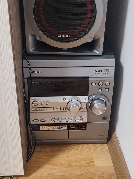 Combină aiwa 2 * 80 w Bârlad auxiliar radio