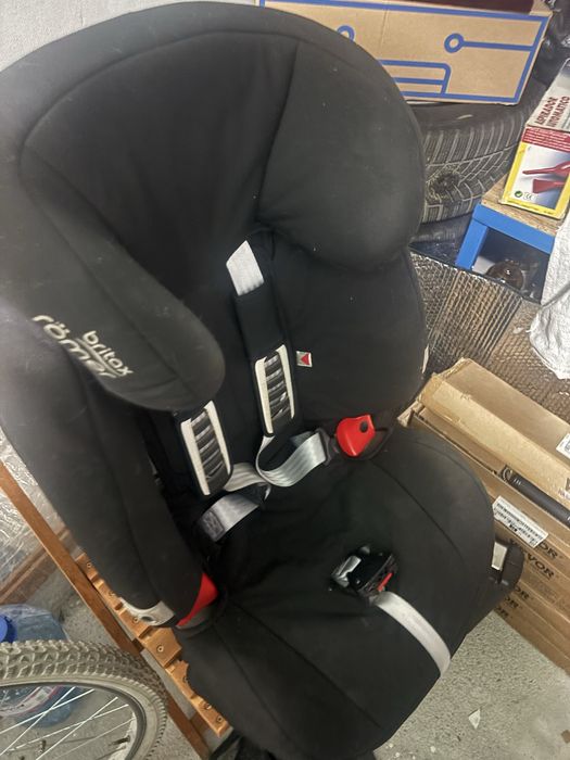 Детско столче за кола britax