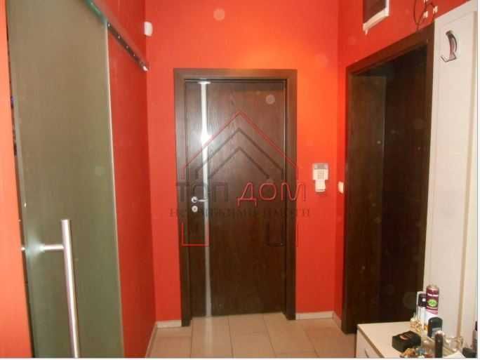 Дава се под наем Четиристаен апартамент в Варна, ВИНС - 90 кв.м за 816 € - Снимка #4