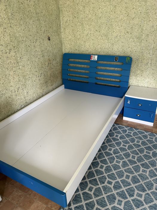 Спалня с нощно шкафче