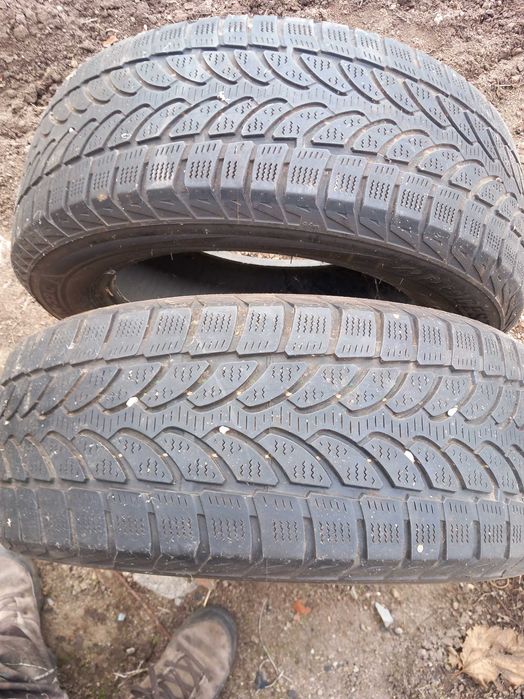 Бусови гуми 215/60 R16C