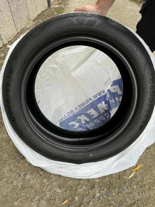 Продавам летни гуми goodyear r19/205/55