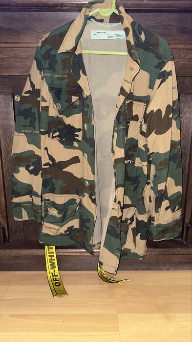 Geaca Off-White camouflage field jacket