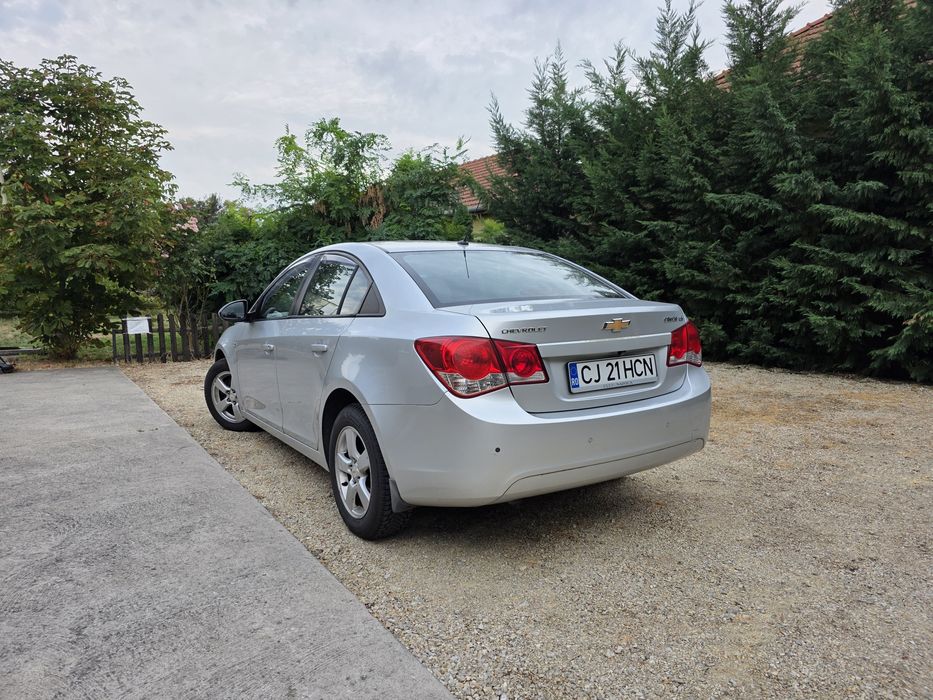 Chevrolet Cruze 1.8 LSplus