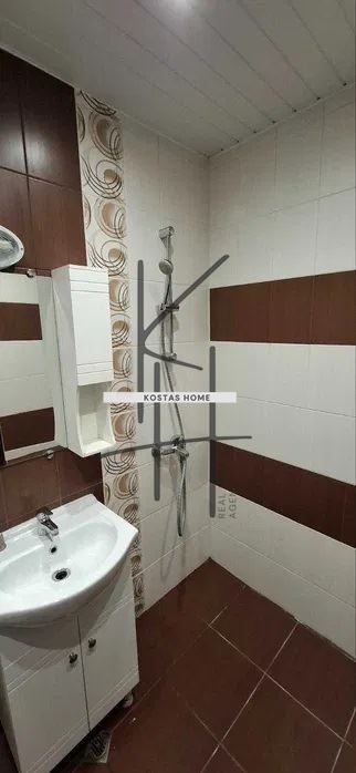 Продава се Двустаен апартамент в Варна, Зимно кино Тракия - 87 кв.м за 2414 €/кв.м - Снимка #4