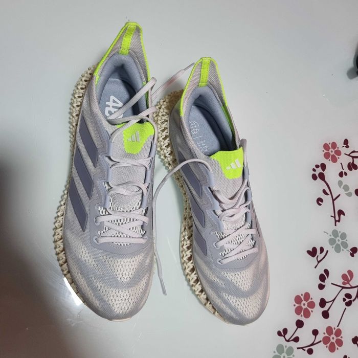 Обувки Adidas-4DFWD 3 running.Цвят:Сив