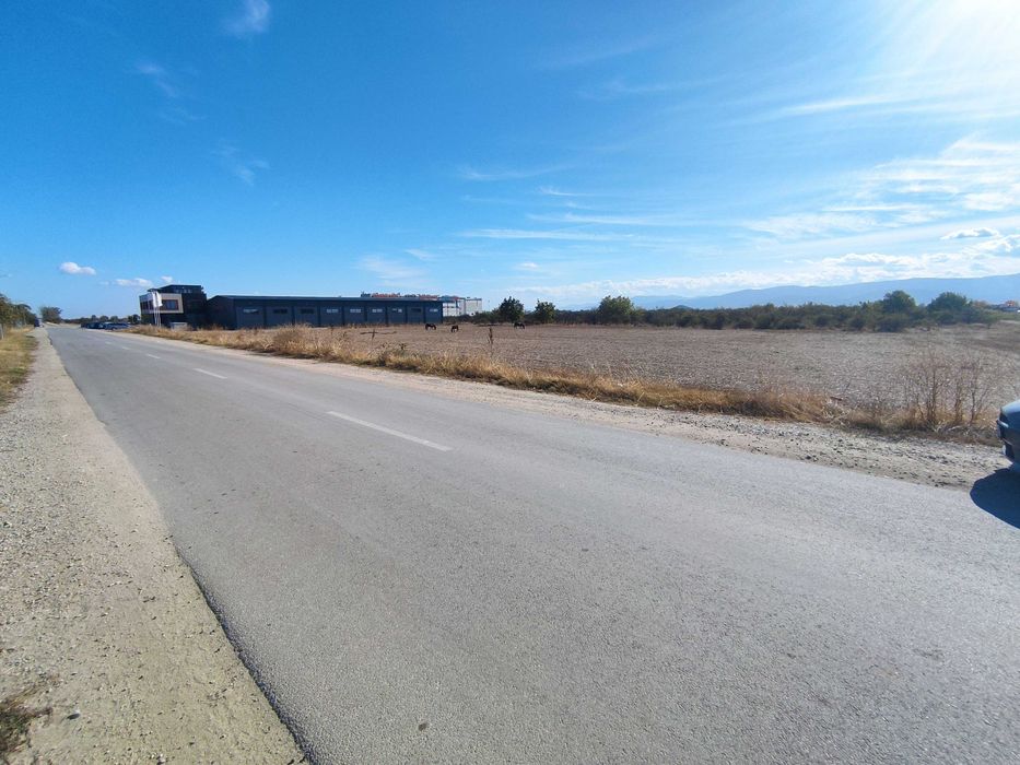 Имот с.Царацово община Марица