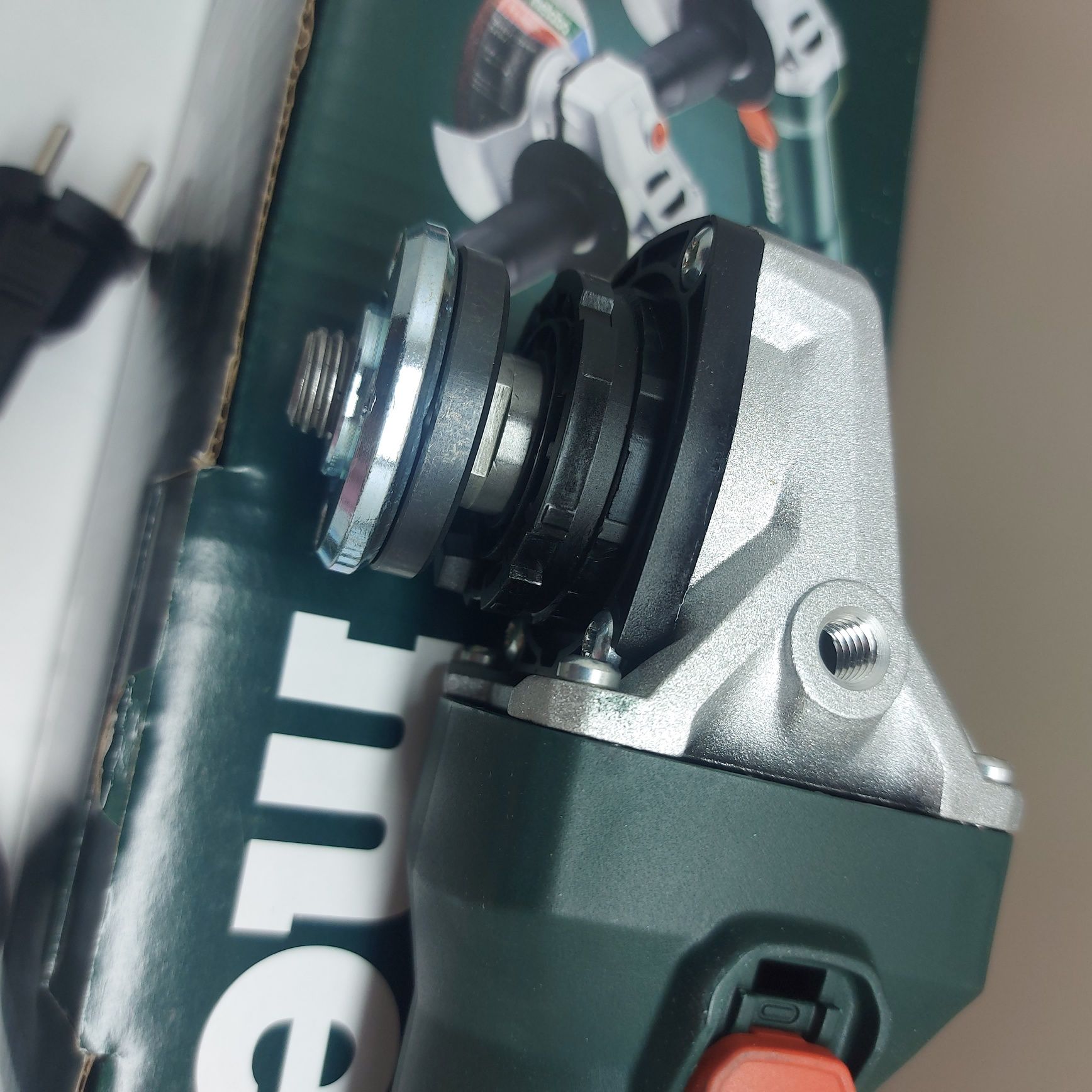 ПРОМОЦИЯ.Електрически ъглошлайф Metabo W850-125