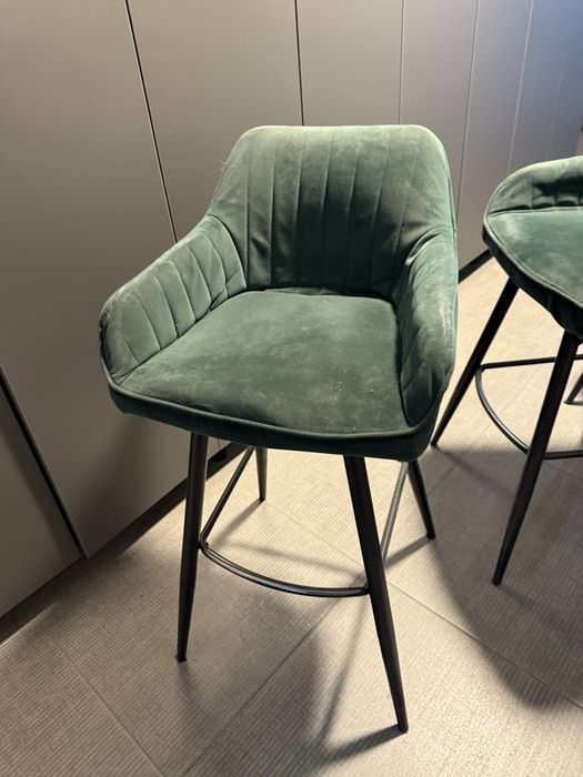 Scaune bar tot setul 150 lei