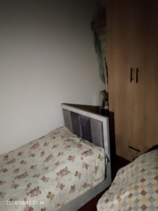 Продаётся дом в цетре города, Тихий район,свет,газ,вода постоянно