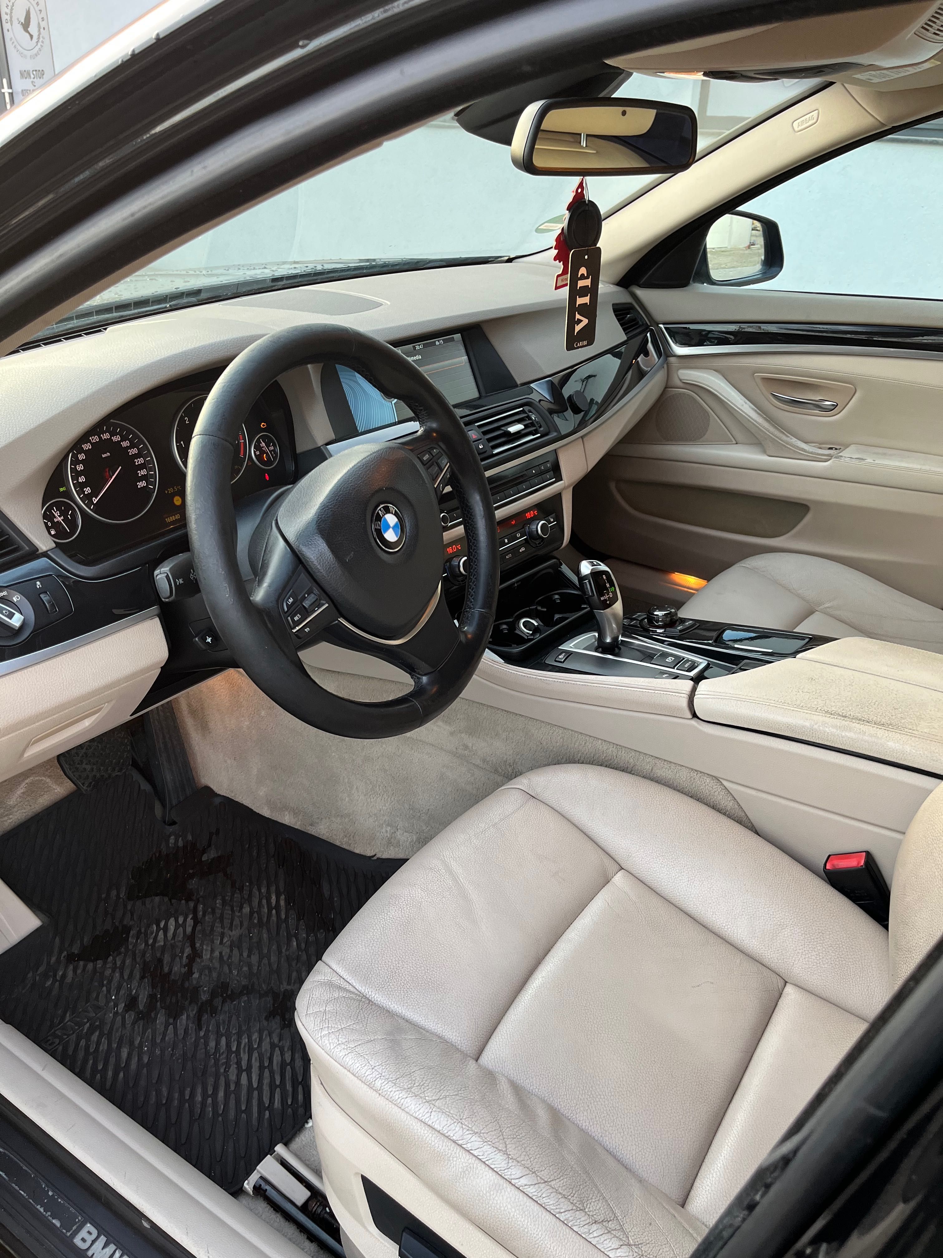 Vând BMW f10 530d
