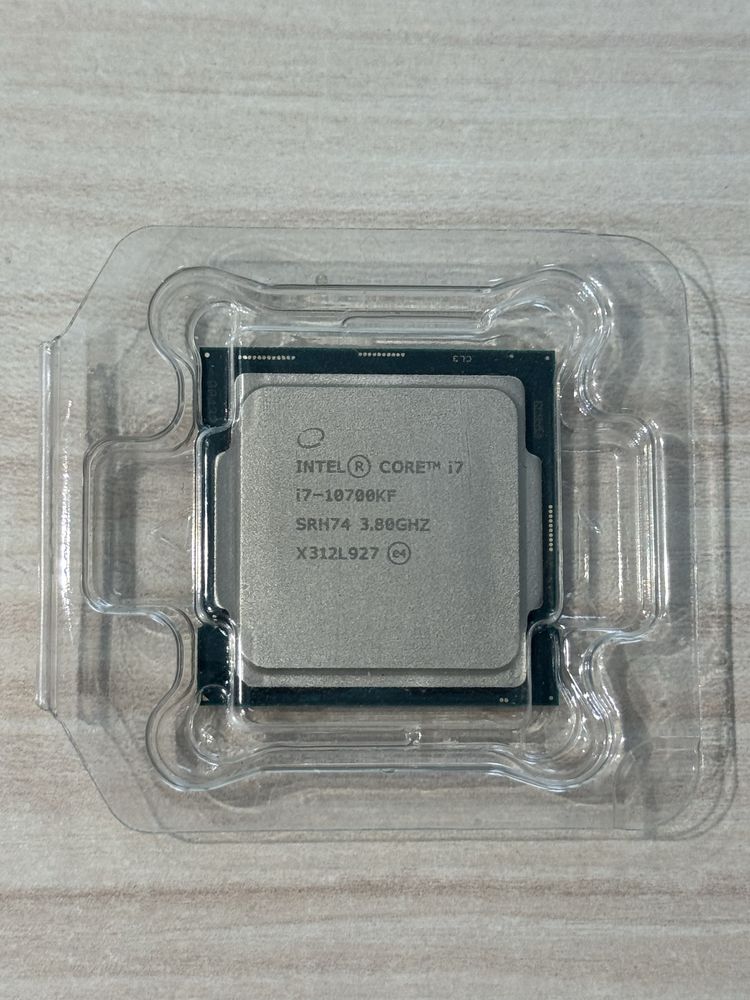 Процессор Intel Core i7-10700KF, s1200, новый