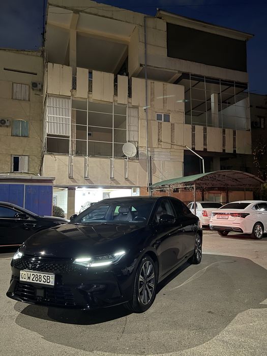 Leap Motors C01 Hybrid 216 Ultra